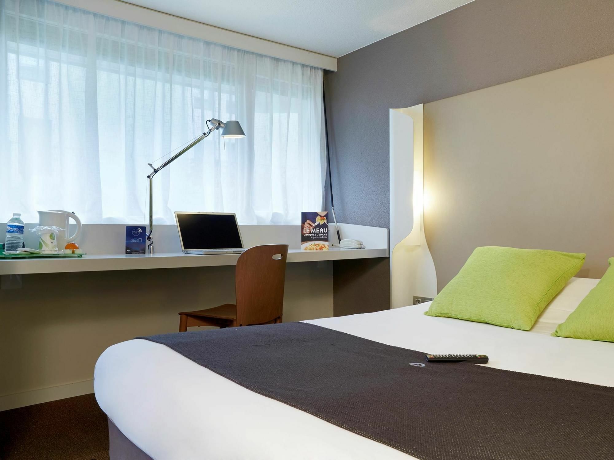 B&B Hotel Roissy - Saint Witz Ex-Campanile Roissy - Saint Witz Ngoại thất bức ảnh